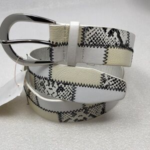 NEW GUESS Los Angeles Belt Y2K Metallic Logo Patchwork Snake Print Stitching